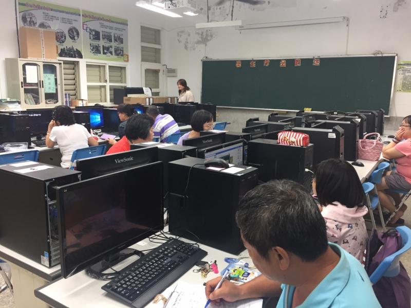 成功DOC_106/6/14~15《106年六月份影片拍攝與剪輯課程》課程成果-封面照