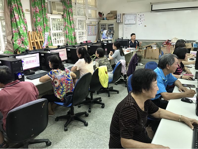 社群網站體驗班成果-封面照