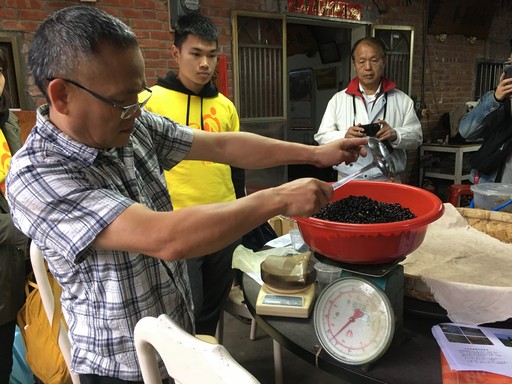 【新聞報導】動手做醬油，釀出平溪味-封面照