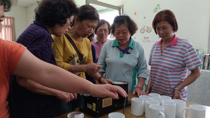 數位體驗:馬克杯轉印-封面照