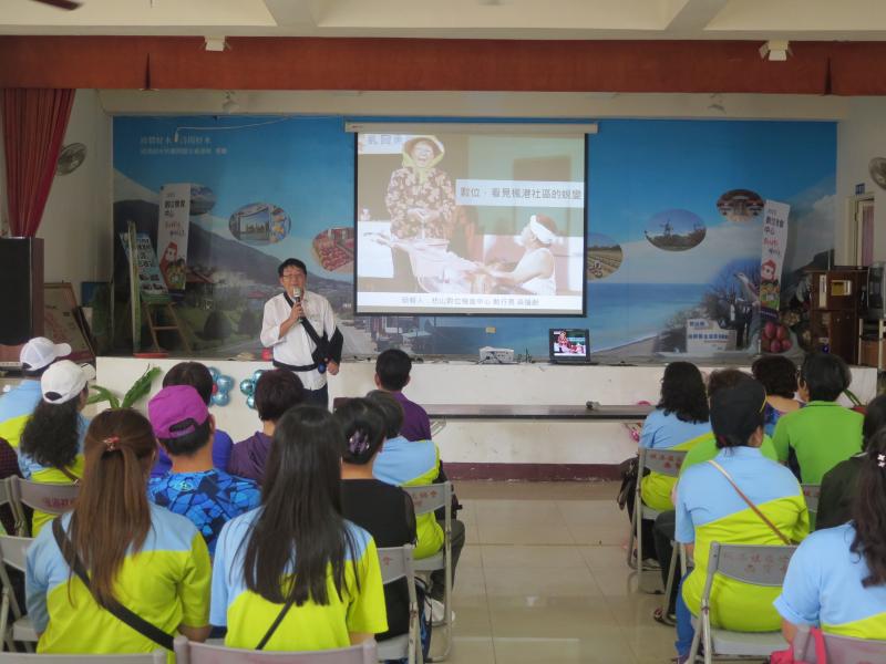 東東澎輔導團隊李民主任偕同仁特地南下陪同以盡地主之誼。