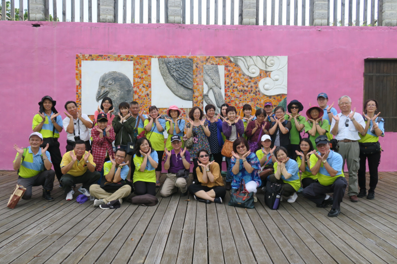 參與教育部屏東場次DOC交流會，與中投DOC夥伴合影