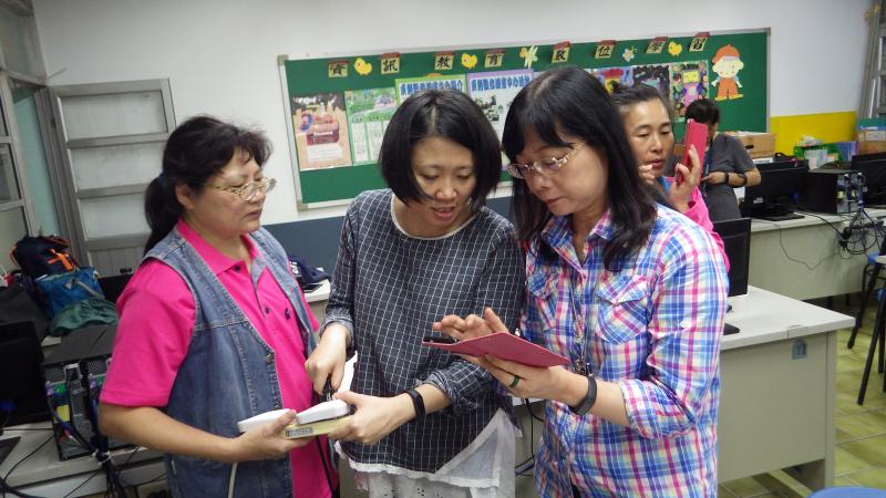 東勢DOC  今年度最後一個課程  【手機、平板滑滑樂】~千萬別錯過喔!!-封面照