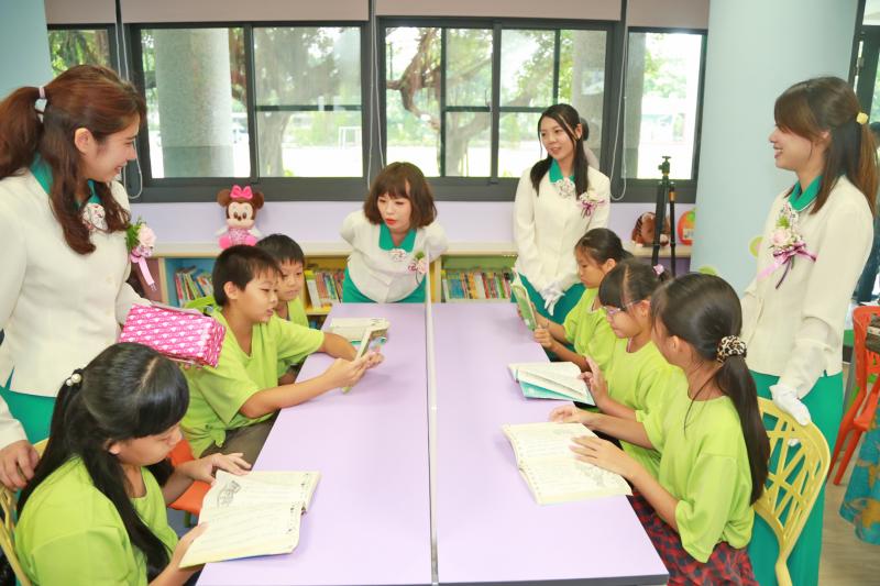 民和國小玉山圖書館啟用 吳副縣長勉勵學童多加使用-封面照