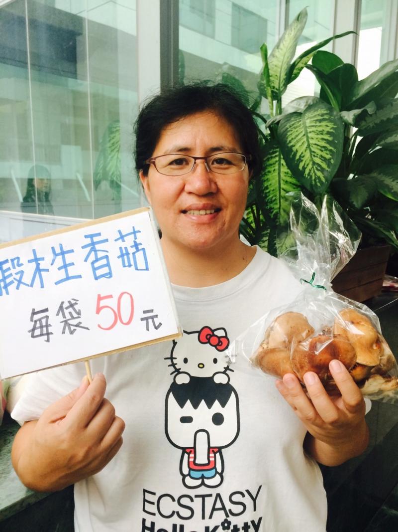 《DOC 小市集》10月亮點菜－段木生香菇-封面照