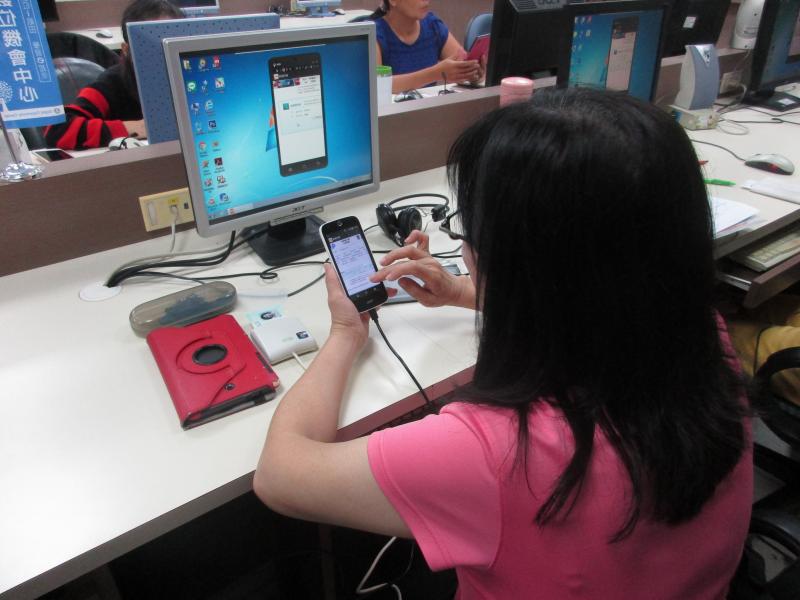 銀髮族關懷-健康存摺APP-封面照