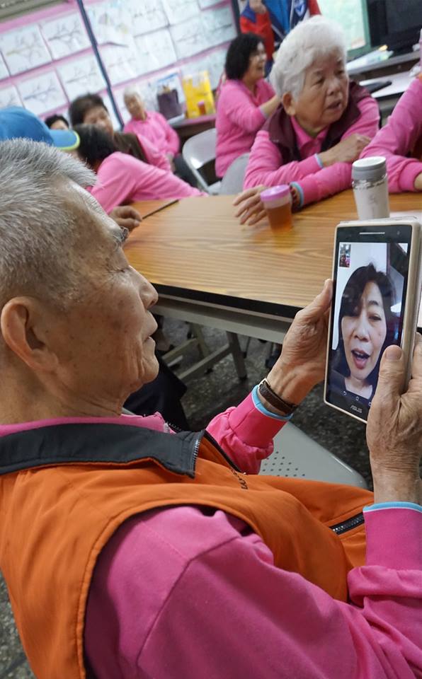 【網路上的親朋好友-LINE】五溝行動分班-封面照