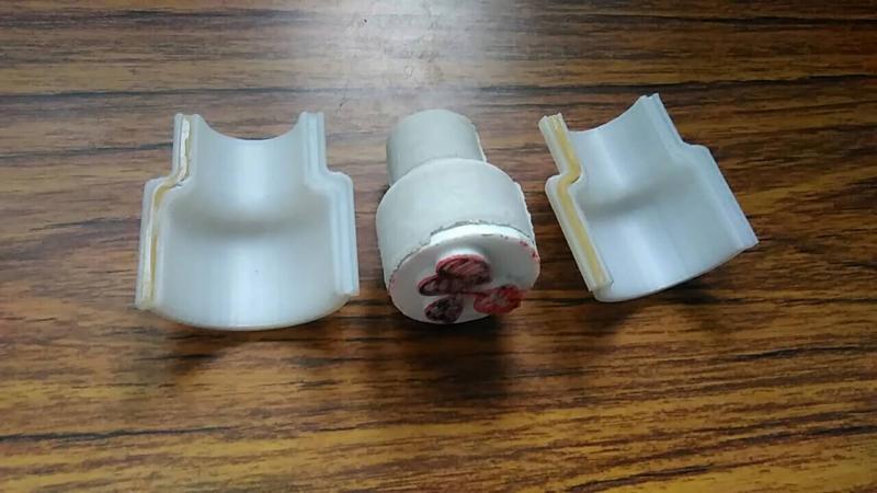 利用3D列印製作模具, 灌漿後等乾燥脫模，成功取出成品____印章