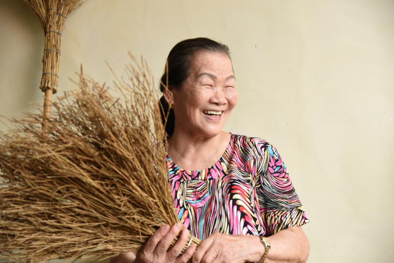 訪談竹掃把達人─賴雪榕女士-封面照