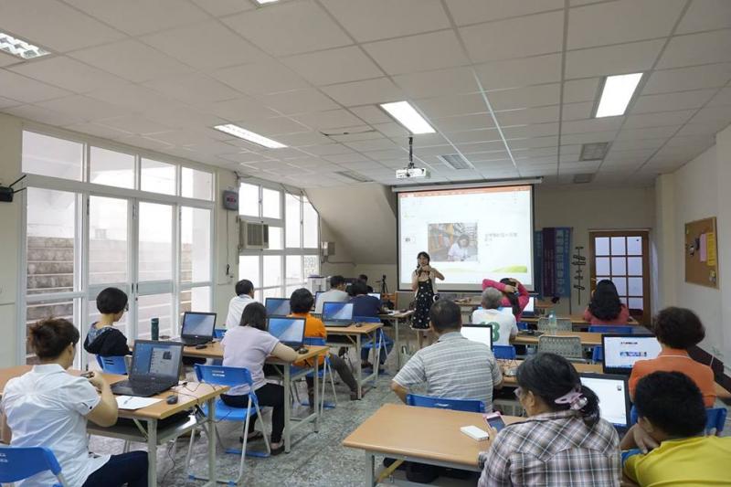 【多媒體影音】萬巒DOC電腦輕鬆學 / 107.7.17(二)-封面照