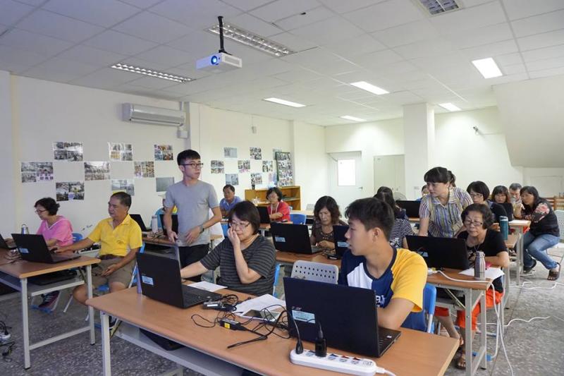 【基礎Excel】107暑期電腦輕鬆學/107.7.24(二)-封面照