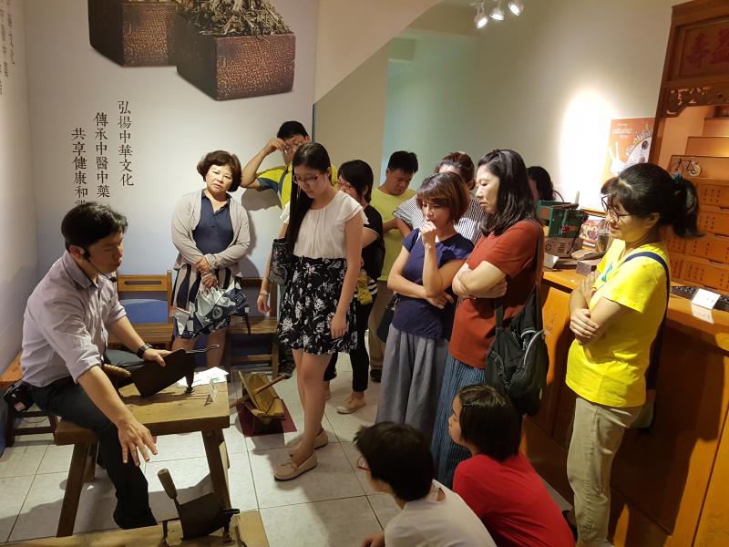 了解中藥行如何切藥!長知識了呢!