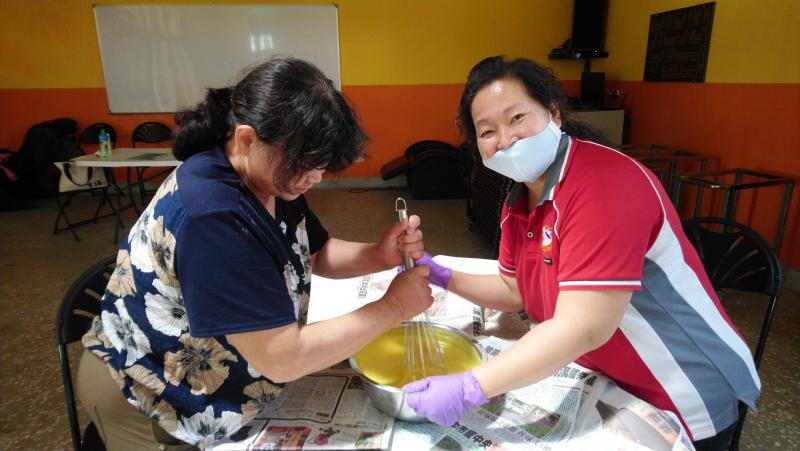 銀髮不老族-封面照