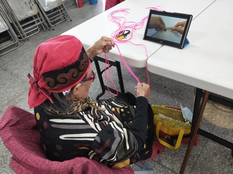 落實網路普及化，環保水袋自己來-封面照