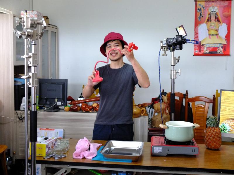 出動攝影重兵器的 iCook 數位食譜-封面照