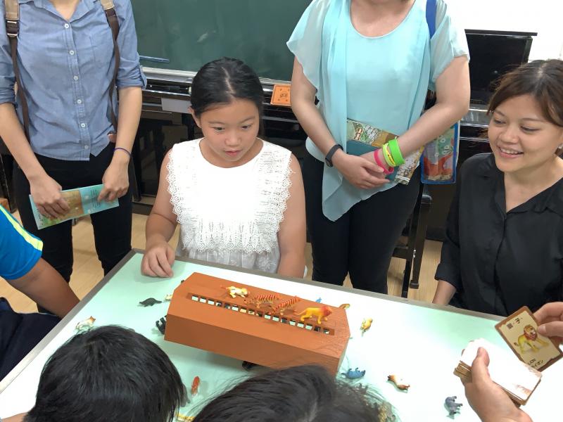 感謝全程英語教學,讓學生體會原來語言是與世界溝通的重要利器