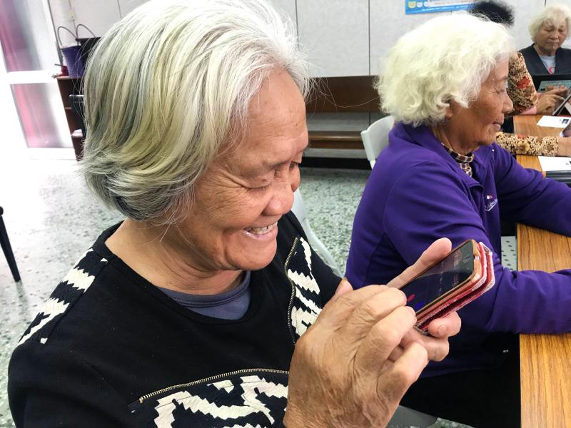 108/02/15生活平板大揭密    都蘭32鄰   原來是Wifi，我還以為是抬頭紋-封面照