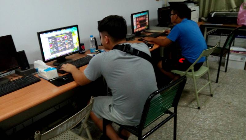 桐林DOC是我暑假精神的寄託-封面照