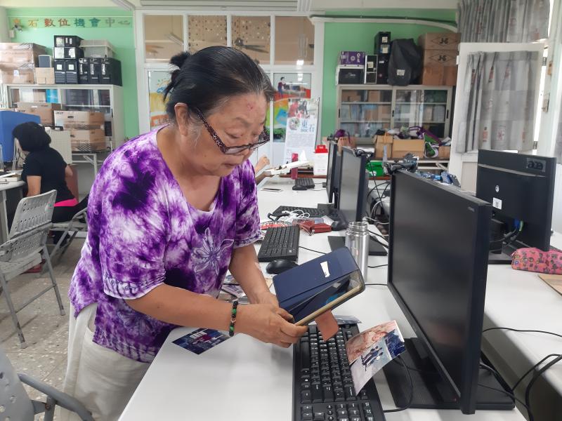 舊照片翻拍的相片電子書-封面照