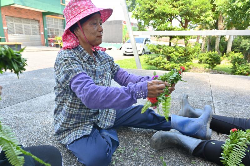 部落耆老的智慧花環典藏-封面照