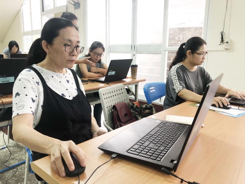 Goolge表單製作-封面照