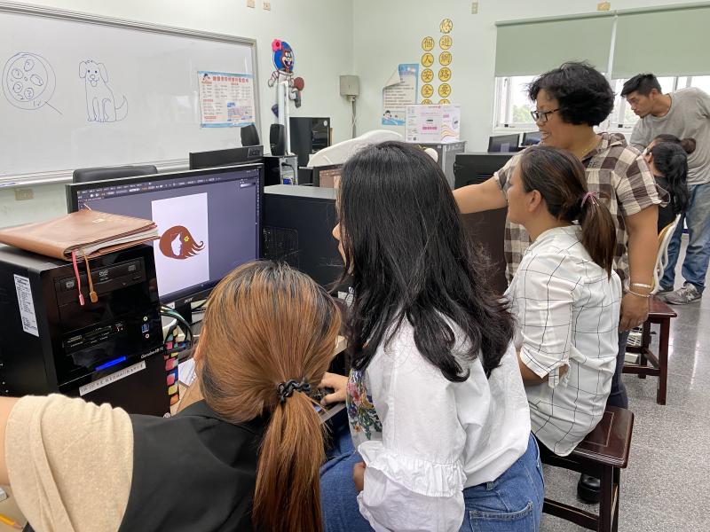 【霧臺】霧臺手繪設計-學員互相指導課程內容-封面照