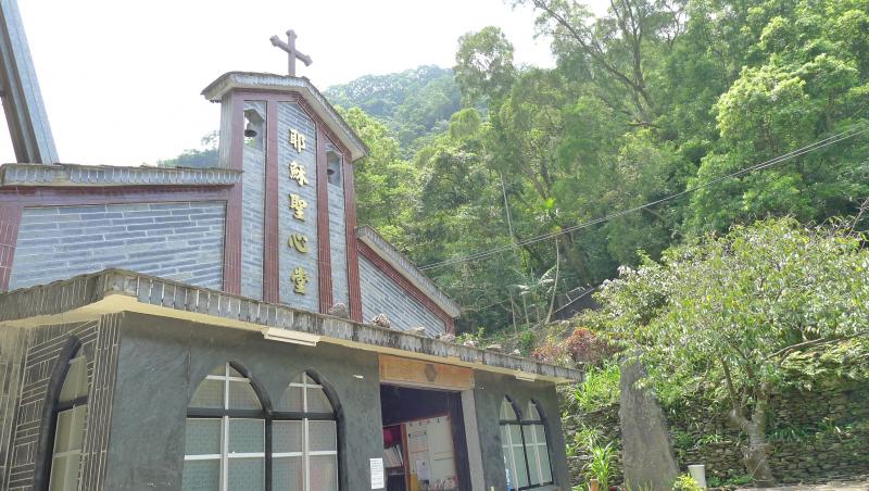 霧臺部落著名的聖心教堂