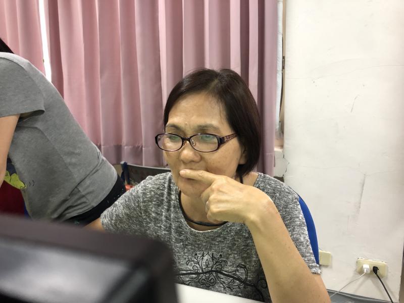 走入電腦教室學習進階影像製作課程