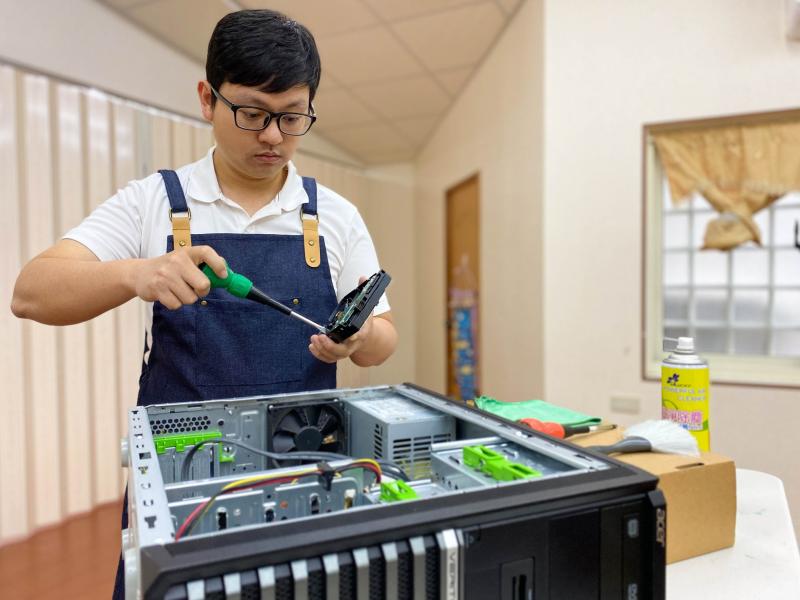 【成功】斜槓青年，協港青年-封面照