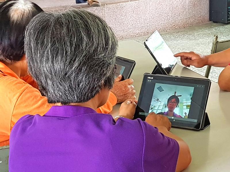 畫面中的自己-封面照