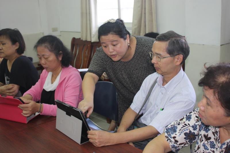 105年07月15日基礎平板操作-梅山文教基金會,開課囉!-封面照