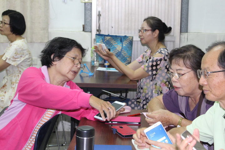 教育部大林數位機會中心推廣平板使用教學有你真好!