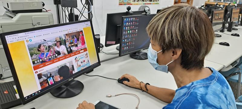 卑南圖書館數位課程是第一個接觸到實用的免費課程，數位課程看似是以年輕人為目標群而設