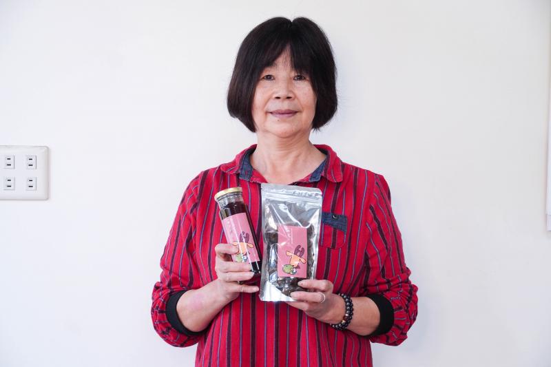 鳴鹿生技老闆娘花花姐