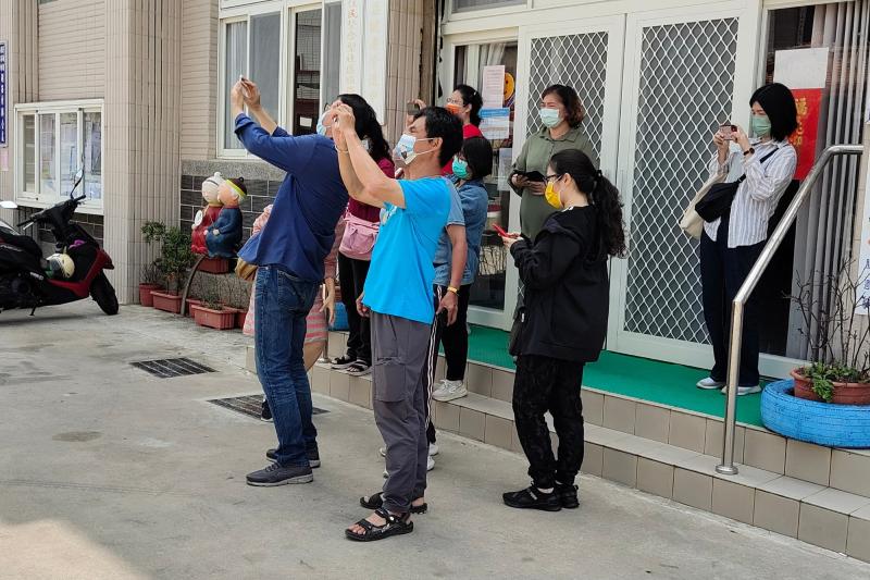 慢慢地練習越來越有心得，也能拍出自已滿意的相片。