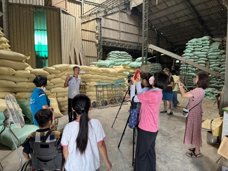 ！學員很珍惜米廠老闆的分享！