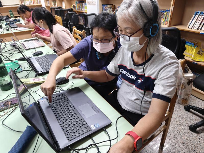 雖然網路無遠弗屆，但自學很有限-封面照