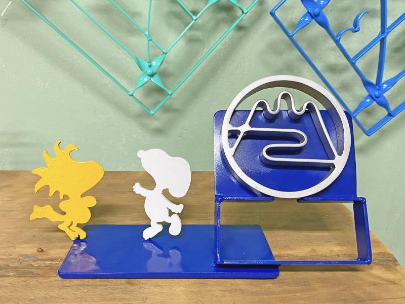 鐵窗花不只可以運用在窗框上,日常用品、擺件裝飾,也是很棒的生活點綴。