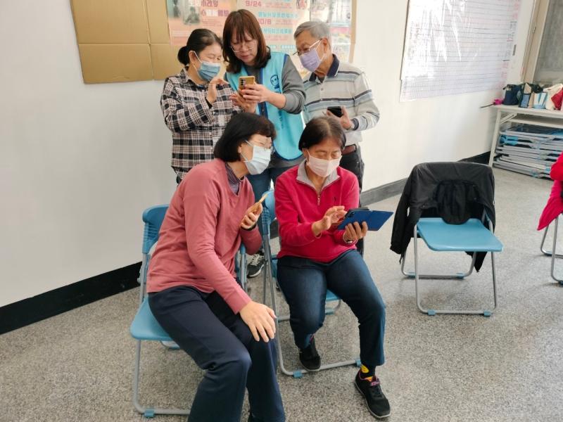 2/13行動諮詢服務照2