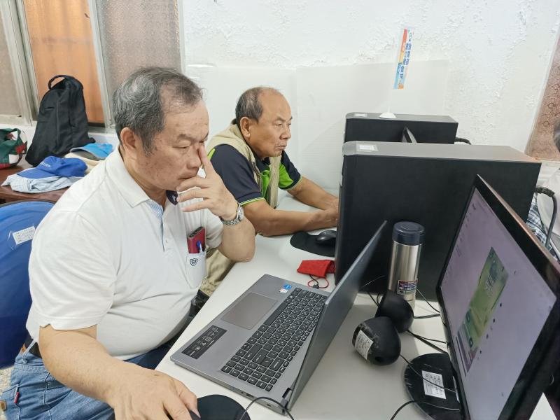 從行銷知識到數據應用的實戰養成-封面照