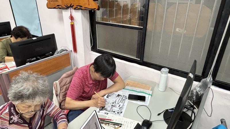 深動實境AR學習,讓電腦教室像森林一樣。