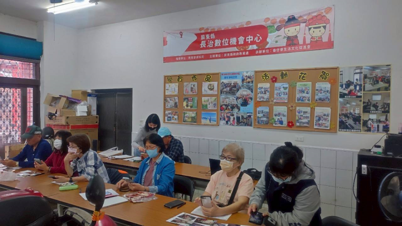 學員曾聖花參加doc課程中的實景