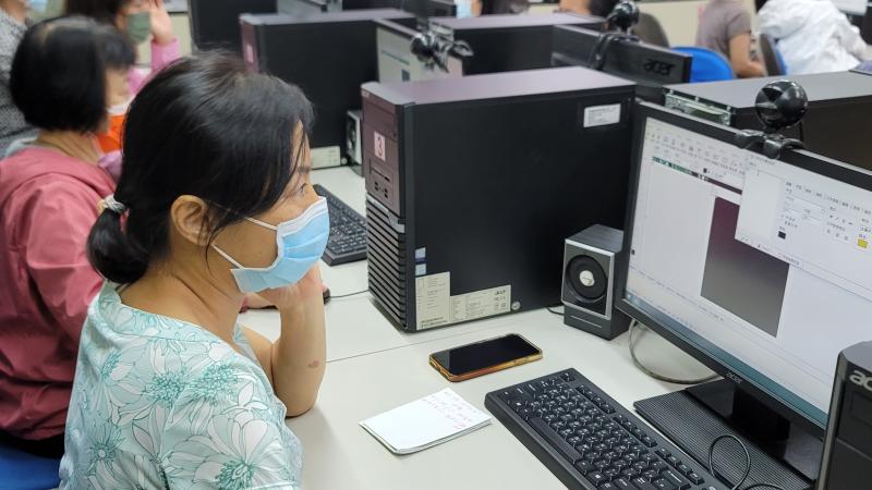 DOC是我資訊進修的好地方-封面照