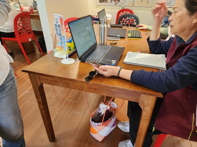 志工模範--陳佳吟-封面照