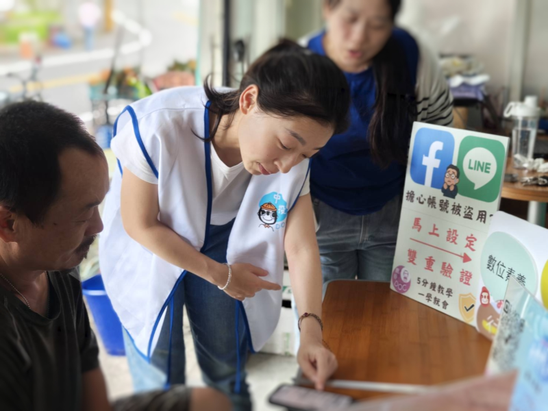 從返鄉生活的轉換，到積極投入學習，再到回饋地方服務，林承萱的歷程展現了「由學到用、由用到教」的正向循環，也具體實踐了鹿谷DOC「小步學堂」的精神