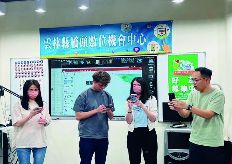 悠遊橋頭親子篇講師指導學員實務操作短影音畫面