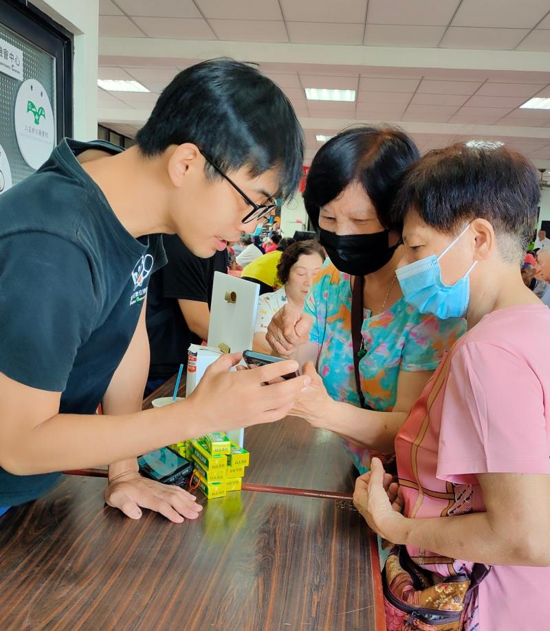 思念與旅程-陳麗明-封面照