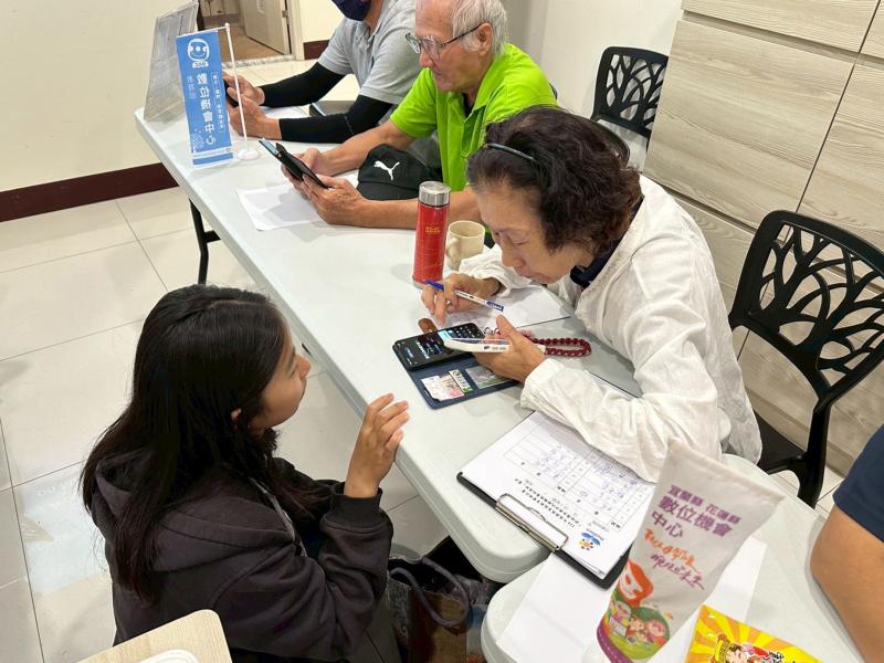 青年透過課程所學及時協助長者