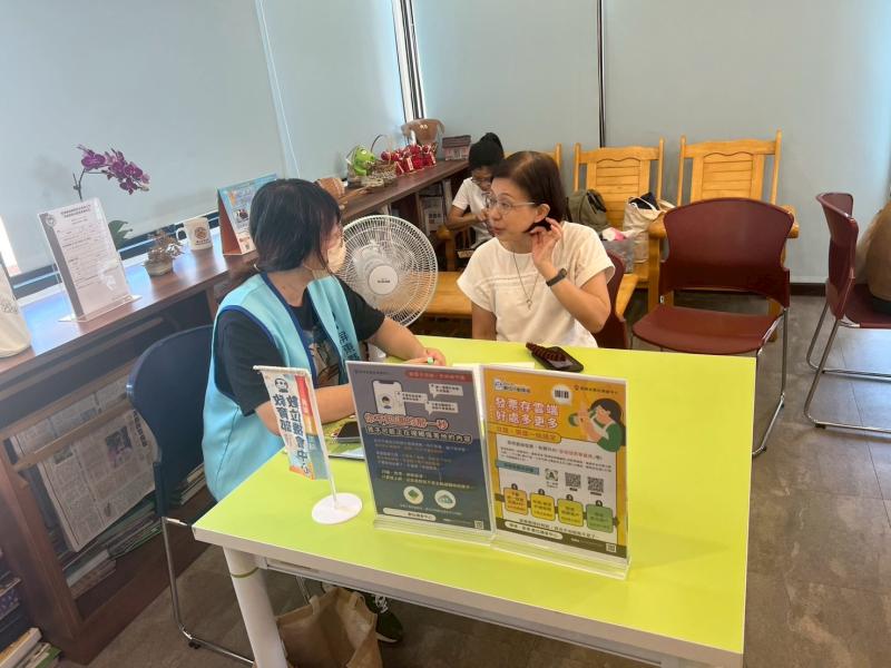 8/15行動諮詢服務照2