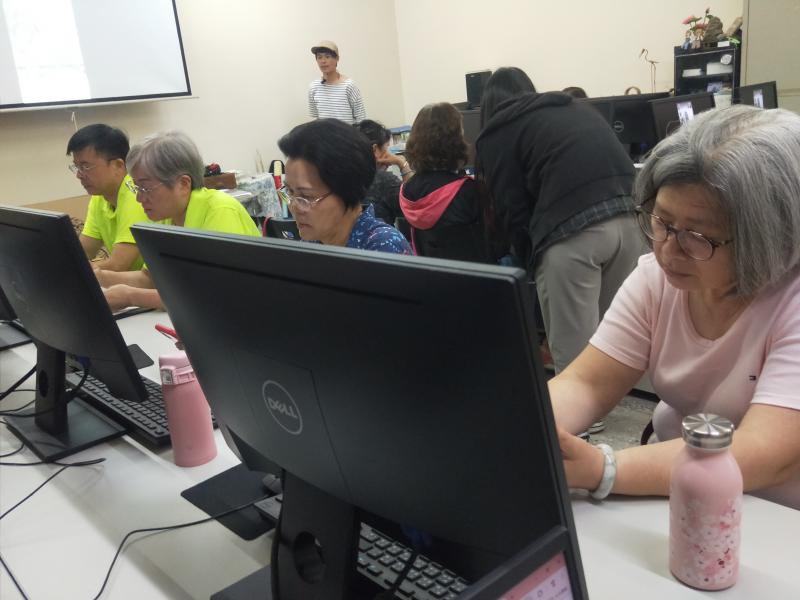 上課認真勤做筆記，回家能繼續練習